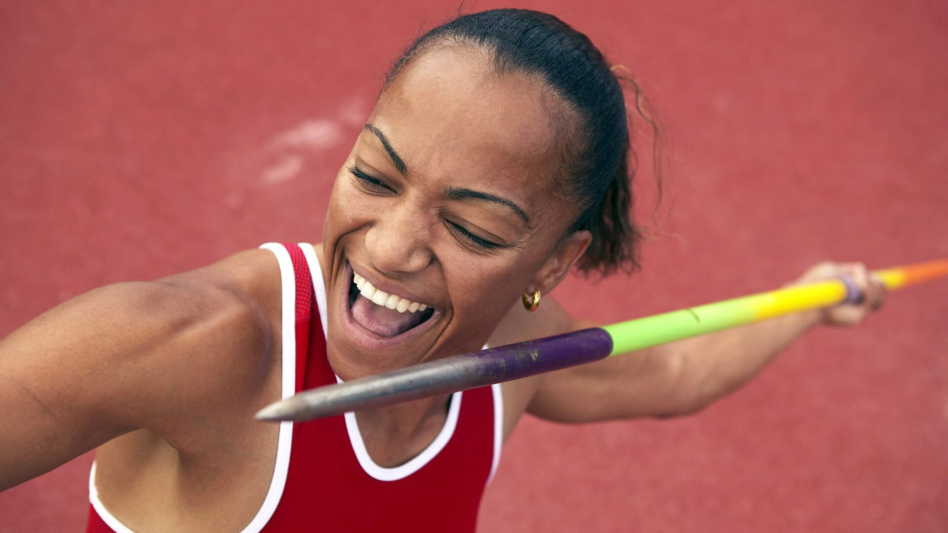 九游9游-塞内加尔队后卫佩雷斯在巴黎奥运会上表现出色，塞内加尔中后卫