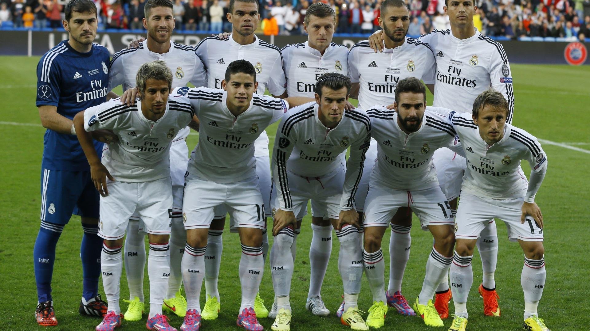 拜仁穆西亚拉盘带突破点燃全场,拜仁慕尼黑穆斯拉